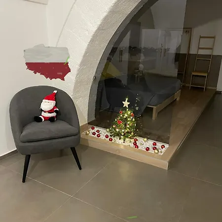 Archome Luxury * برينديسي