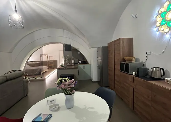 Archome Luxury *