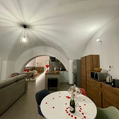 Archome Luxury