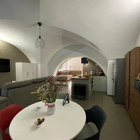 Archome Luxury *